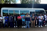 Detienen otra vez minibús con haitianos indocumentados