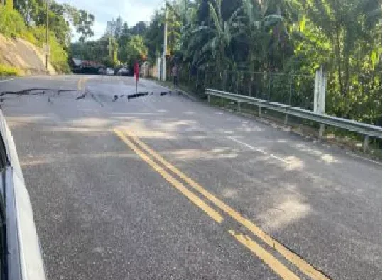 Hundimientos en Carretera Luperón Puerto Plata