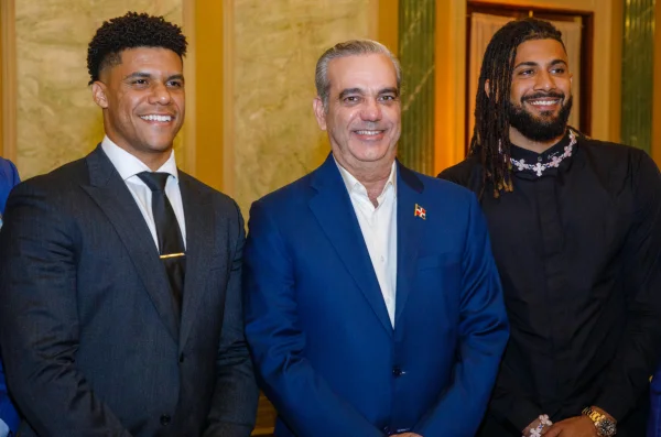 La Navidad de Abinader: una velada especial con las Grandes Ligas