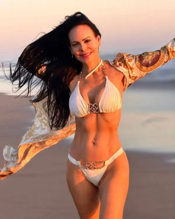 Asi luce la actriz Maribel Guardia a sus 65 años