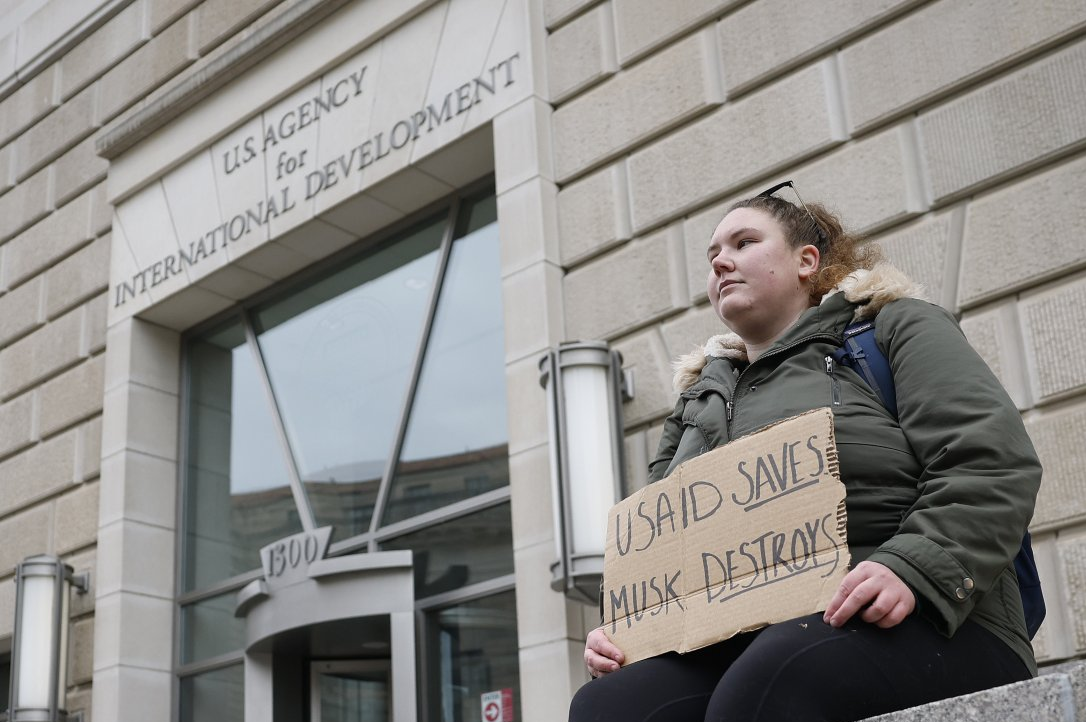 USAID sin fondos: El futuro incierto de las ONGs