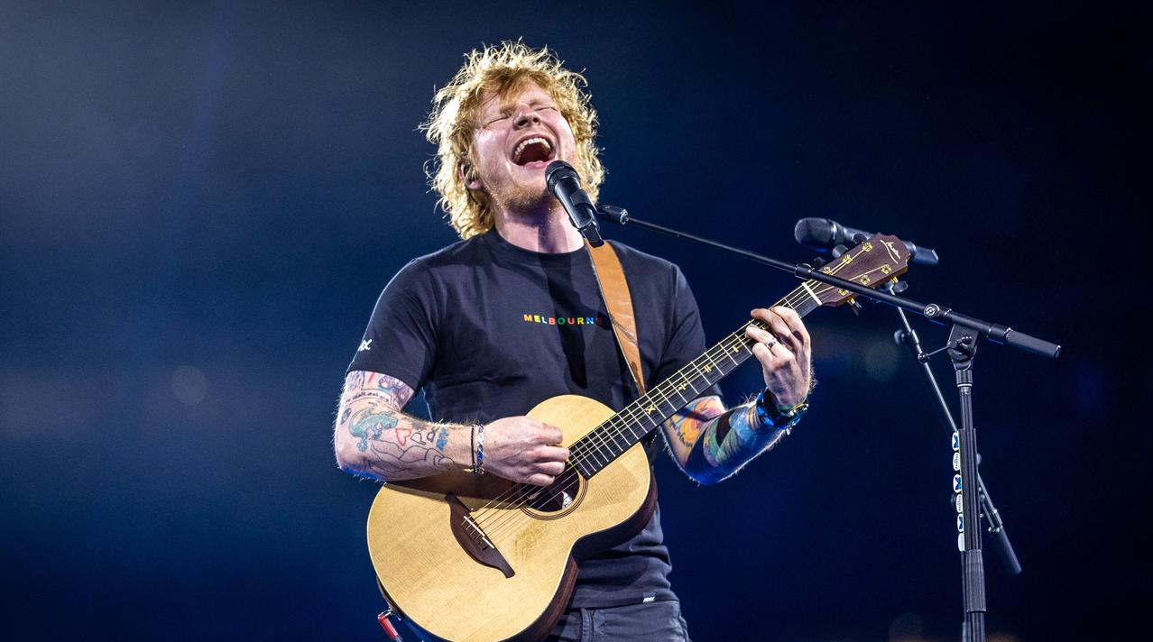 Annie Lennox, Elton John y Otros Artistas Luchan Contra IA