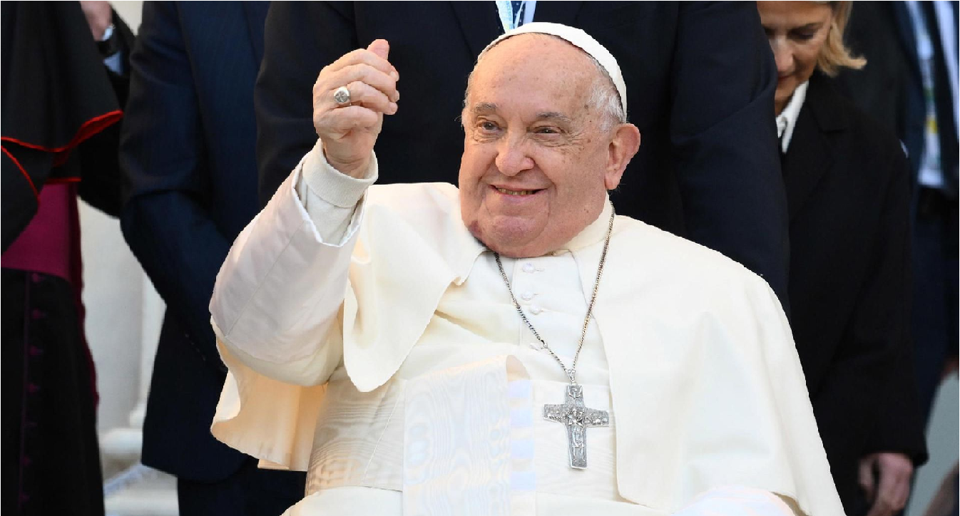 Papa Francisco estable tras diagnóstico de neumonía bilateral