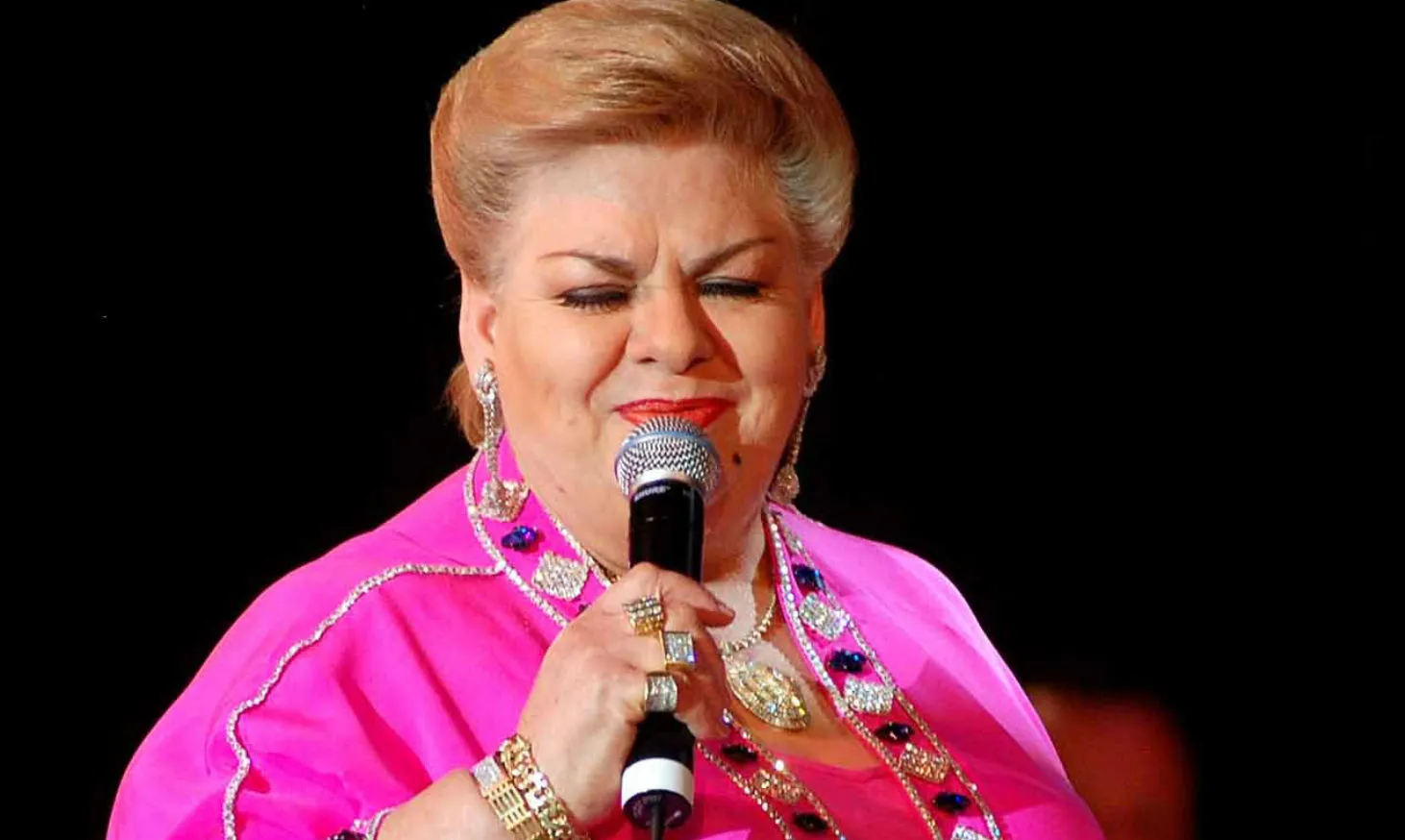 Adiós a Paquita la del Barrio Ícono de la Música Mexicana