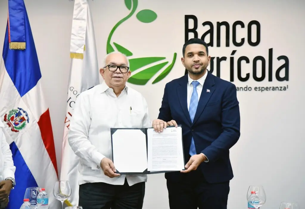 Becas para jóvenes campesinos dominicanos