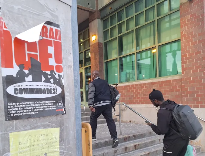 El Temor a las Redadas de ICE Está Golpeando a los Comercios Hispanos en Nueva York