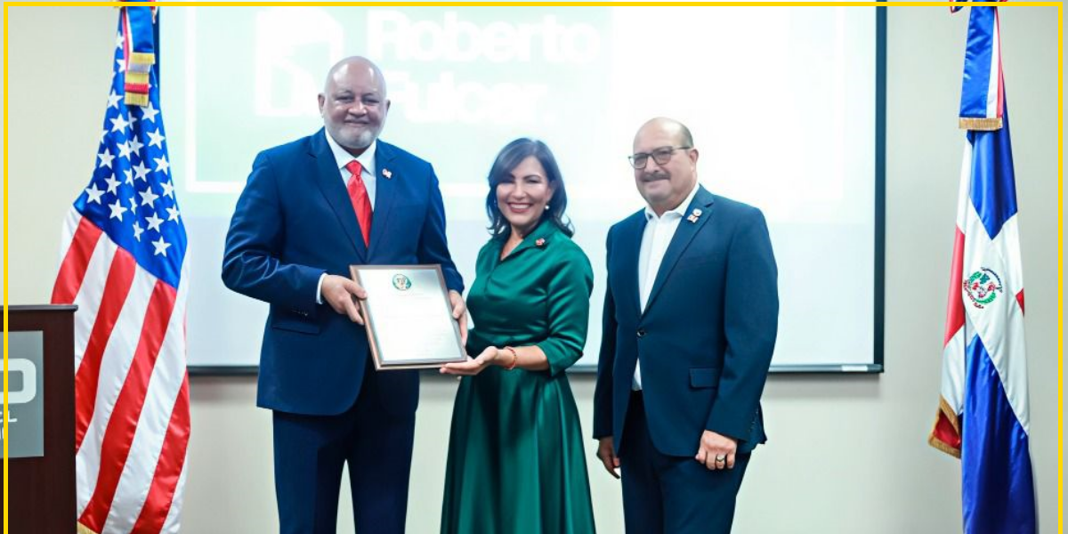 Exministro Roberto Fulcar lanza en Miami su libro sobre educación inclusiva