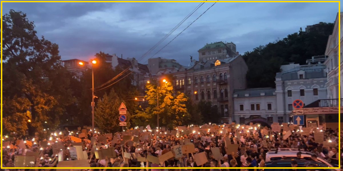 Zelenski enfrenta protestas masivas por reforma anticorrupción en Ucrania