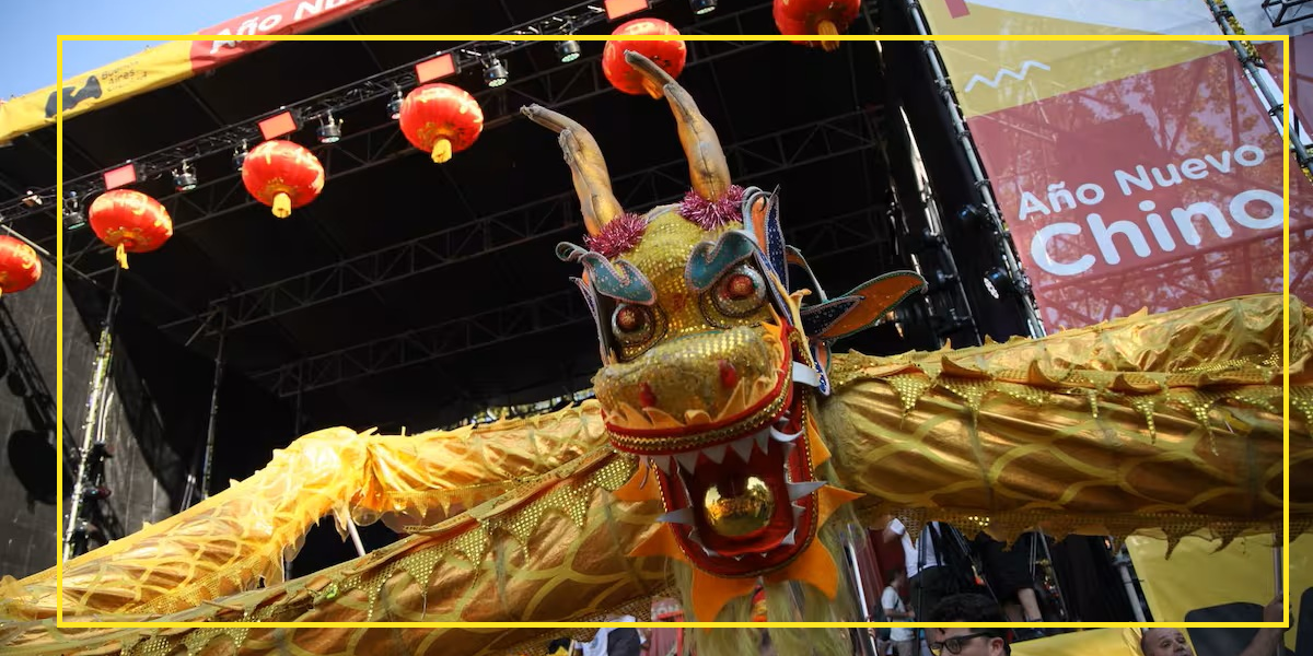 Barrio Chino de Santo Domingo celebra el Festival de Medio Otoño y Día Nacional de China