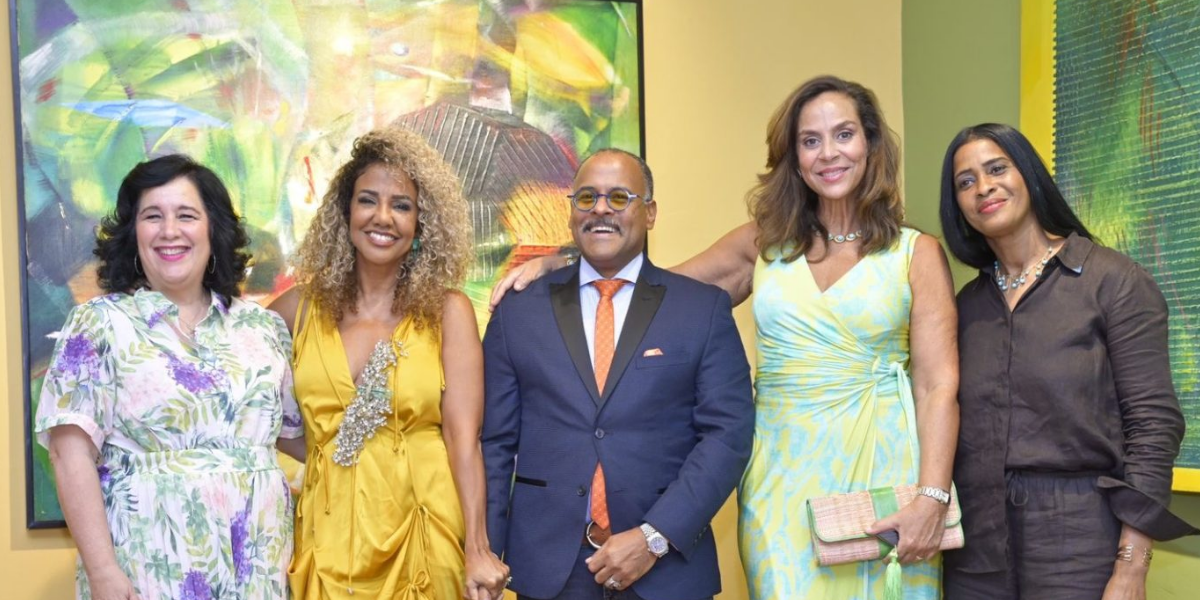 Ada Balcácer: 32 obras en exposición en Santo Domingo