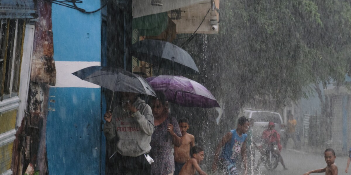 Haití alerta por posibles inundaciones por huracán Melissa