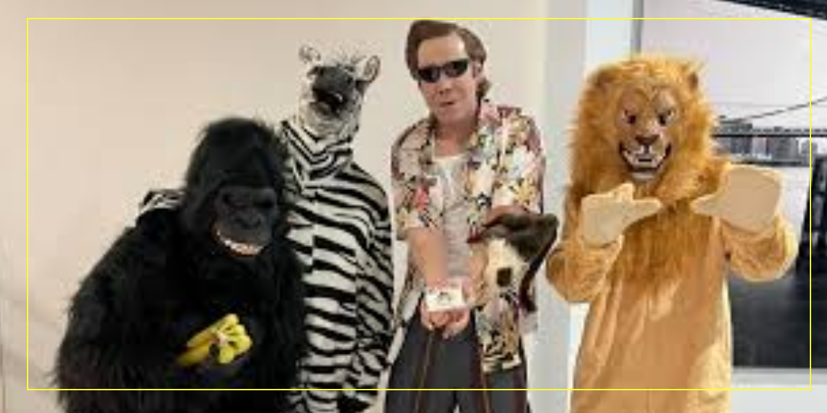 Romeo Santos sorprende en Halloween como Ace Ventura