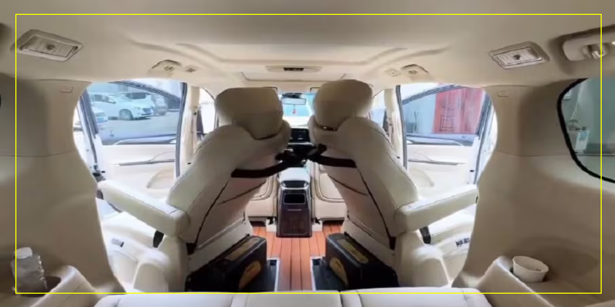 China sorprende con autos inclusivos cuyos asientos se transforman en sillas de ruedas